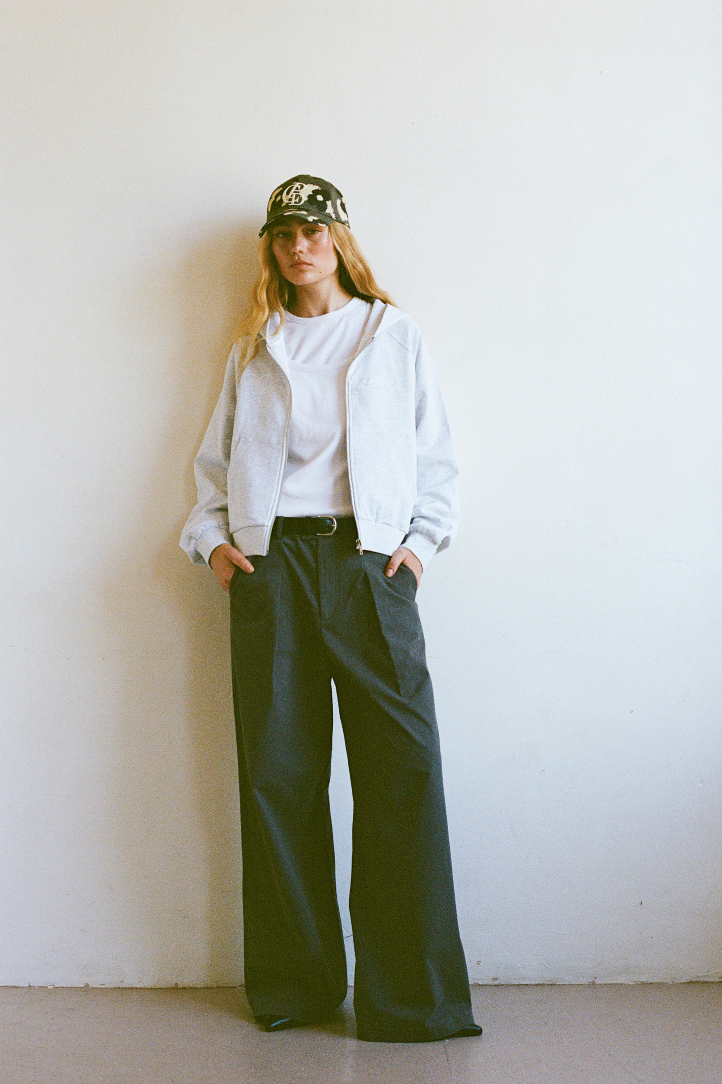 City Twill Trouser - Dark Grey