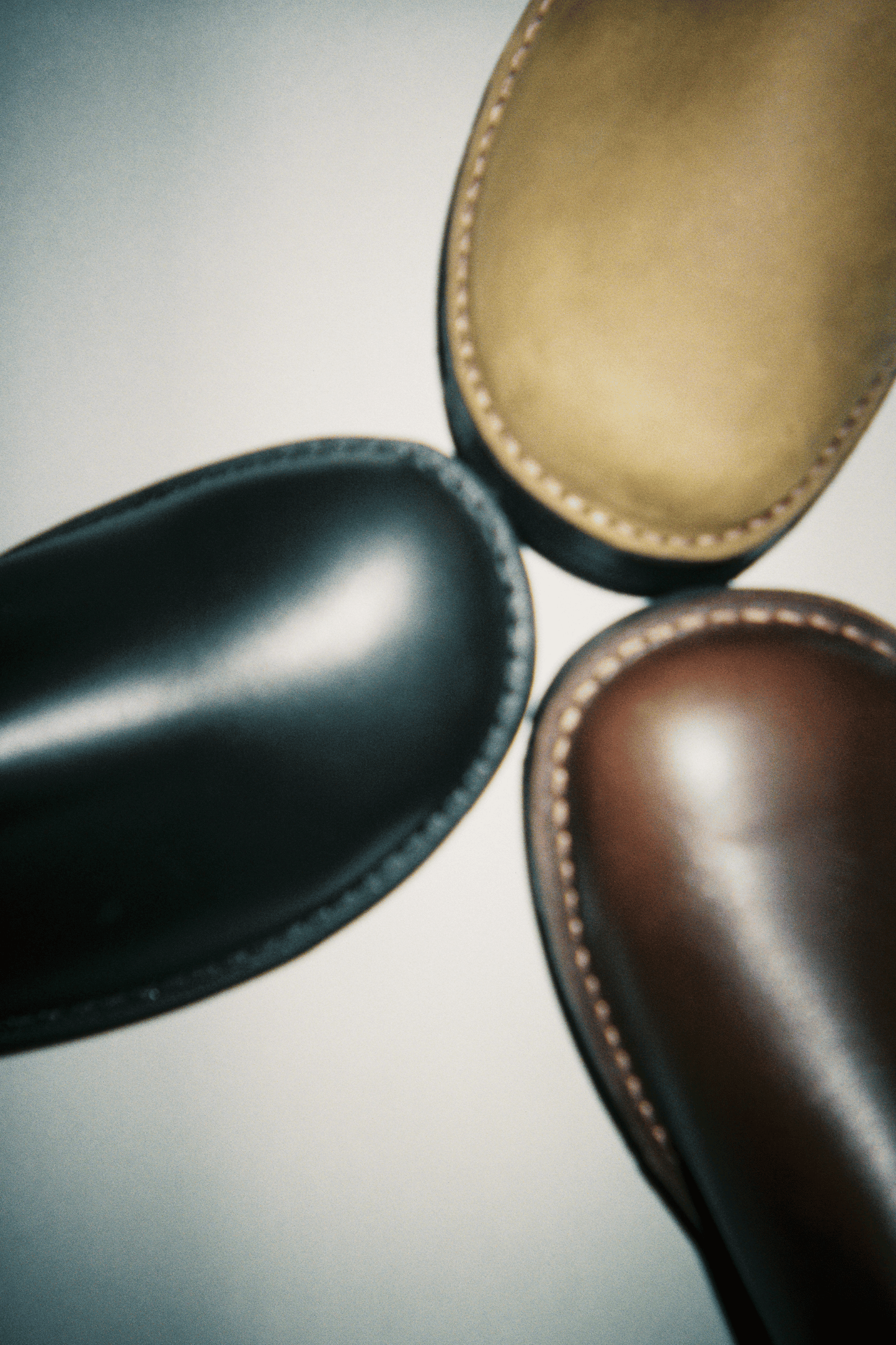 Mckinlays x Commonplace Anderson Slip On - Khaki