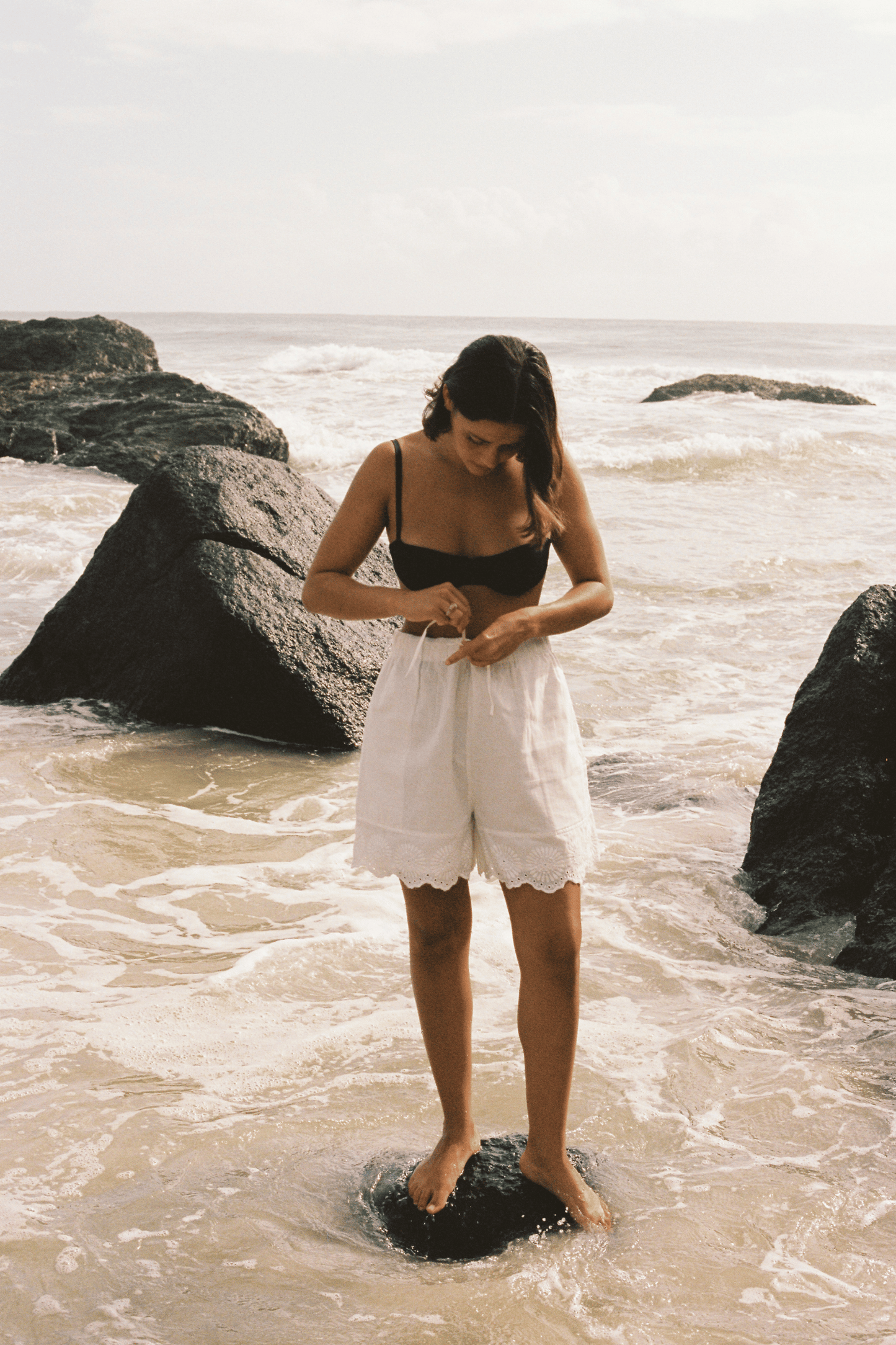 Alba Short - White