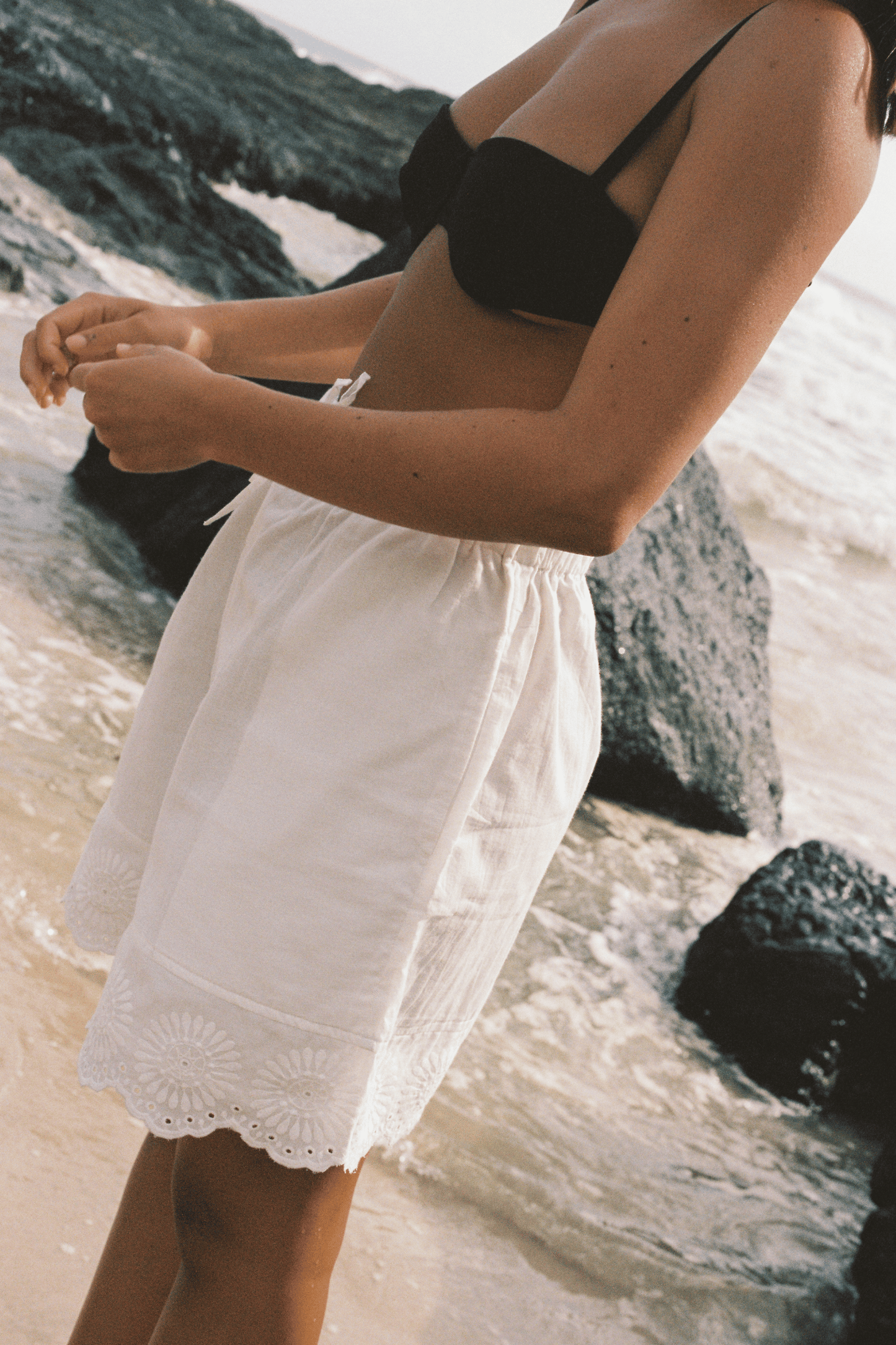 Alba Short - White