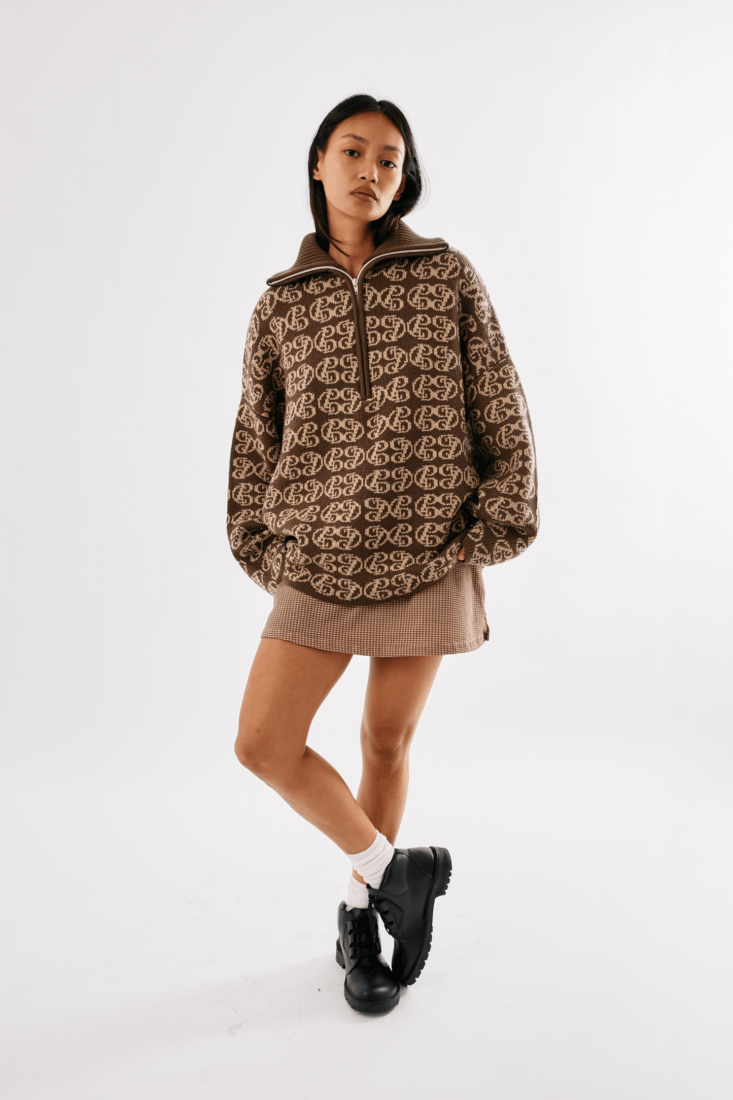 Chapman Monogram 1/4 Zip - Mocha/Beige