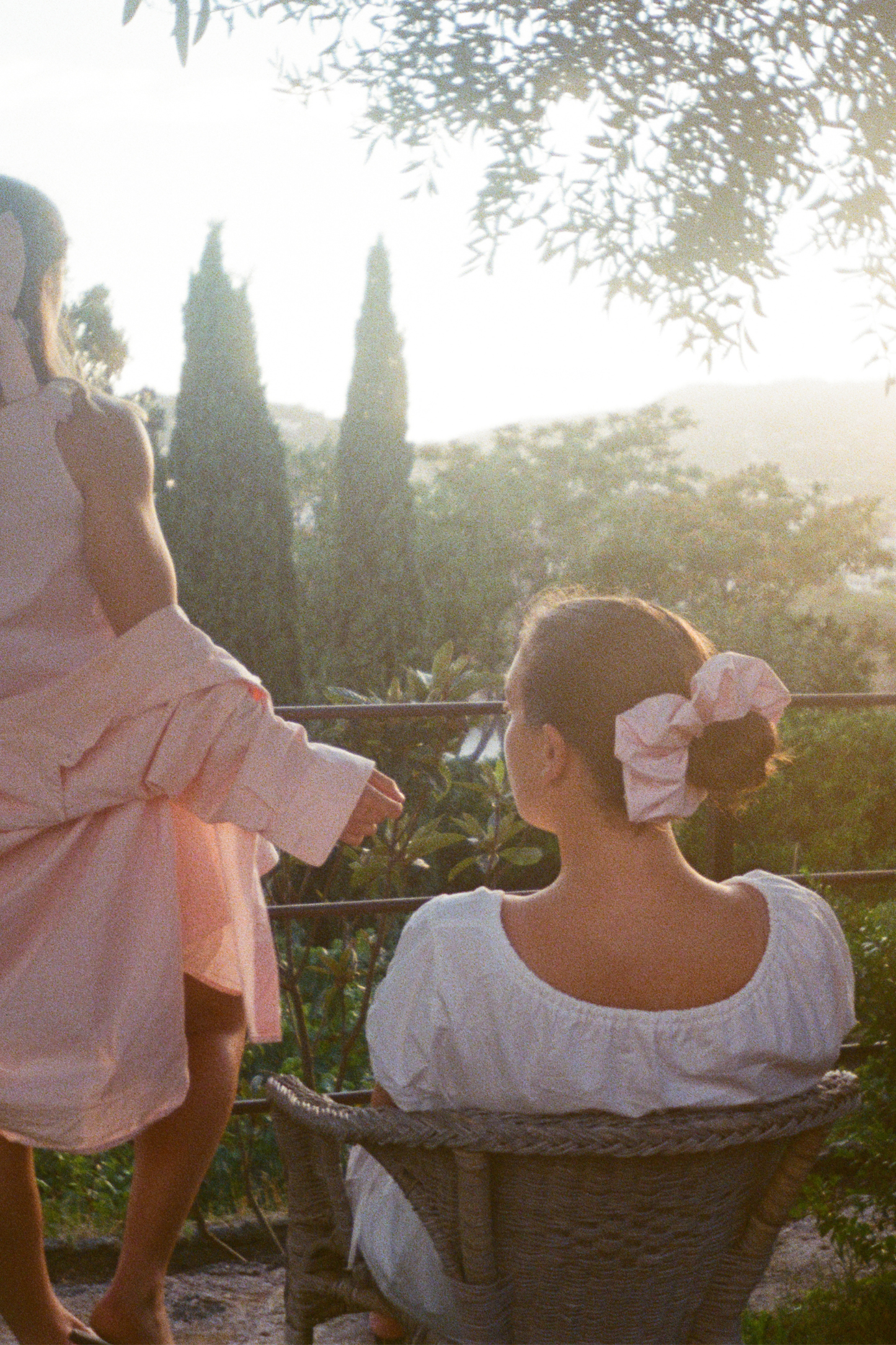 Eva Scrunchie - Baby Pink