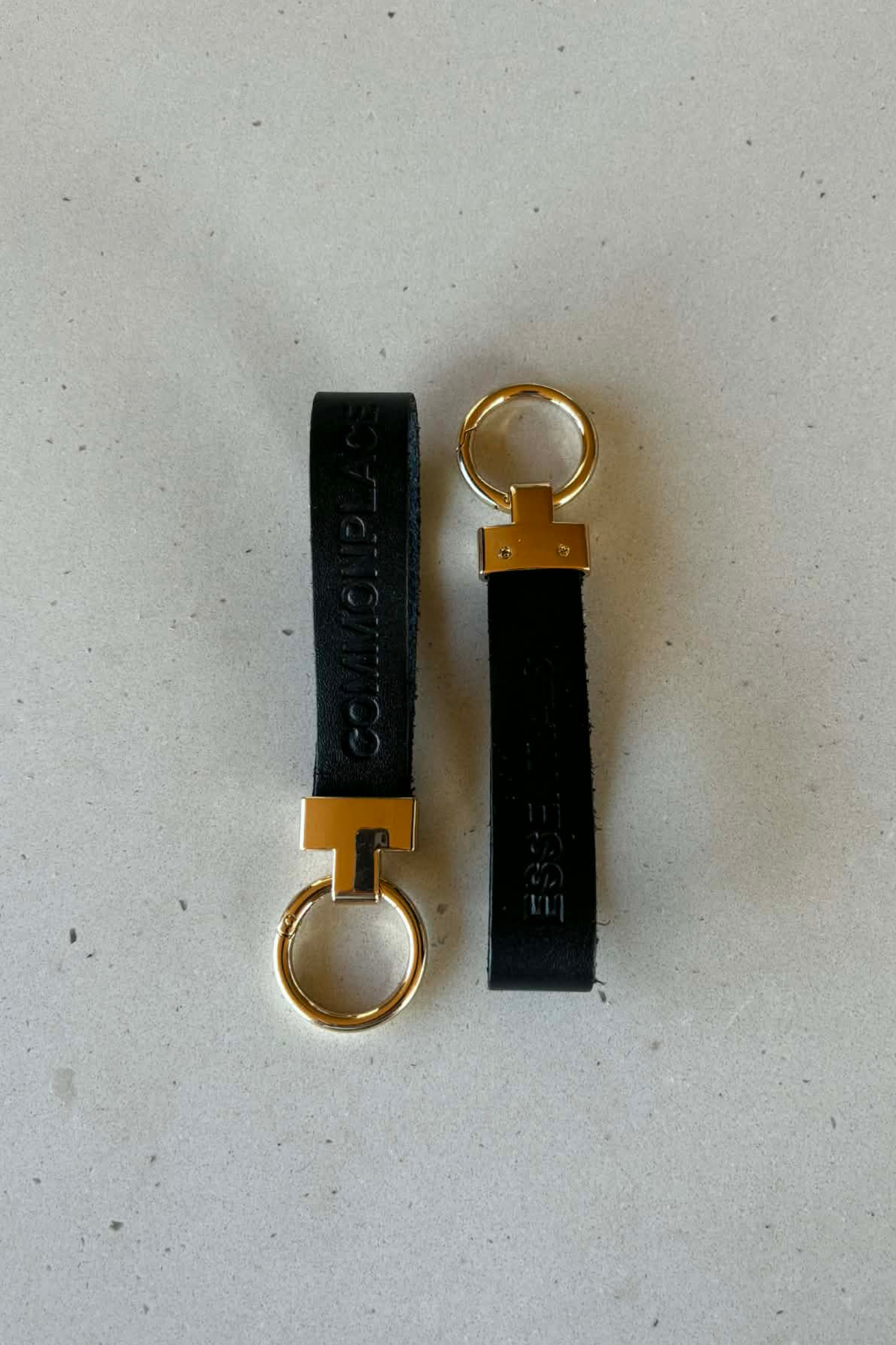 Essentials Key Loop - Black