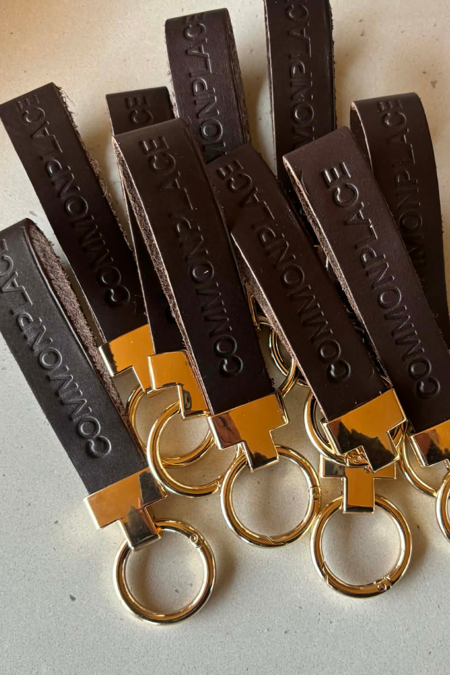 Essentials Key Loop - Brown