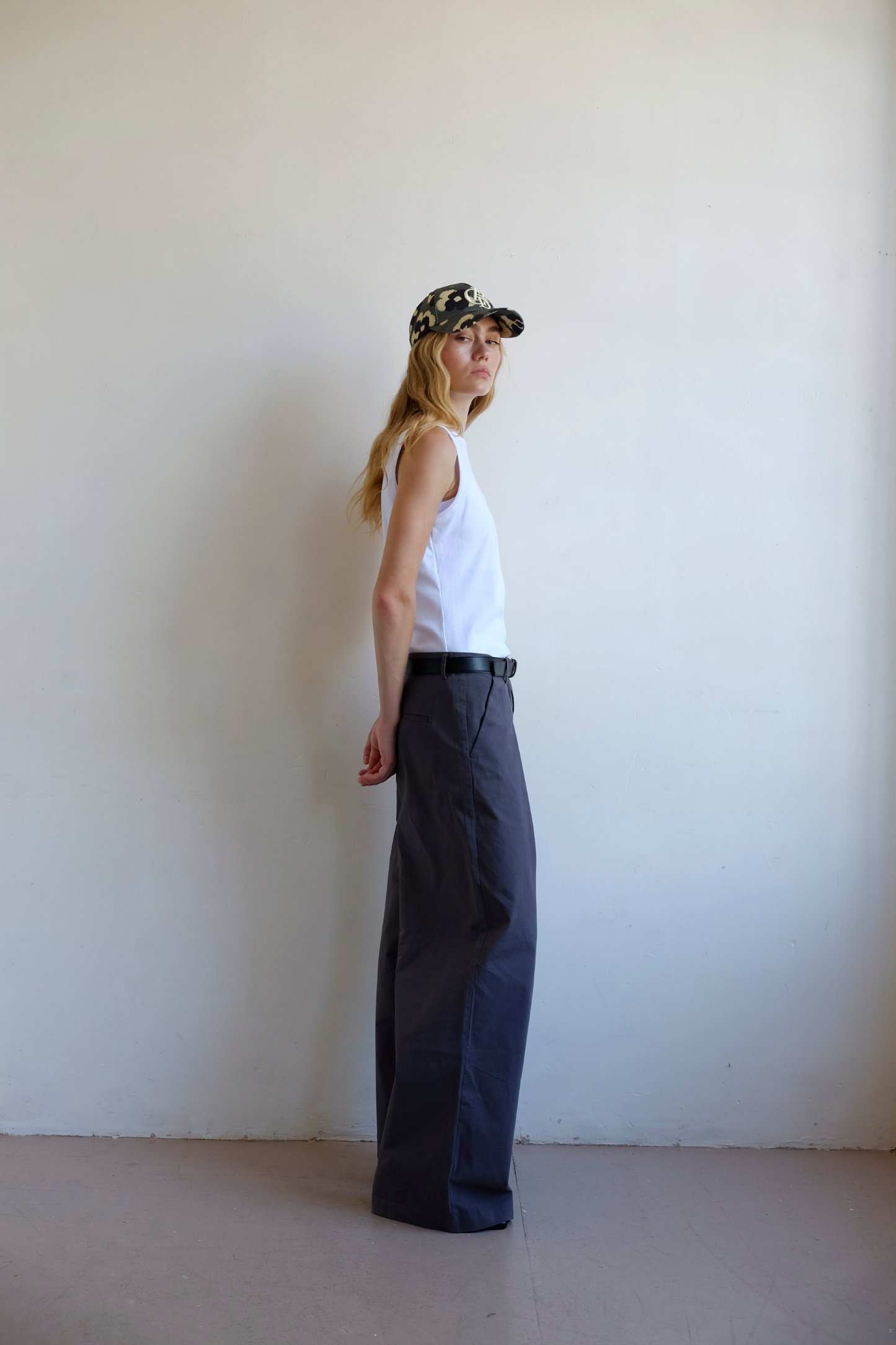 City Twill Trouser - Dark Grey