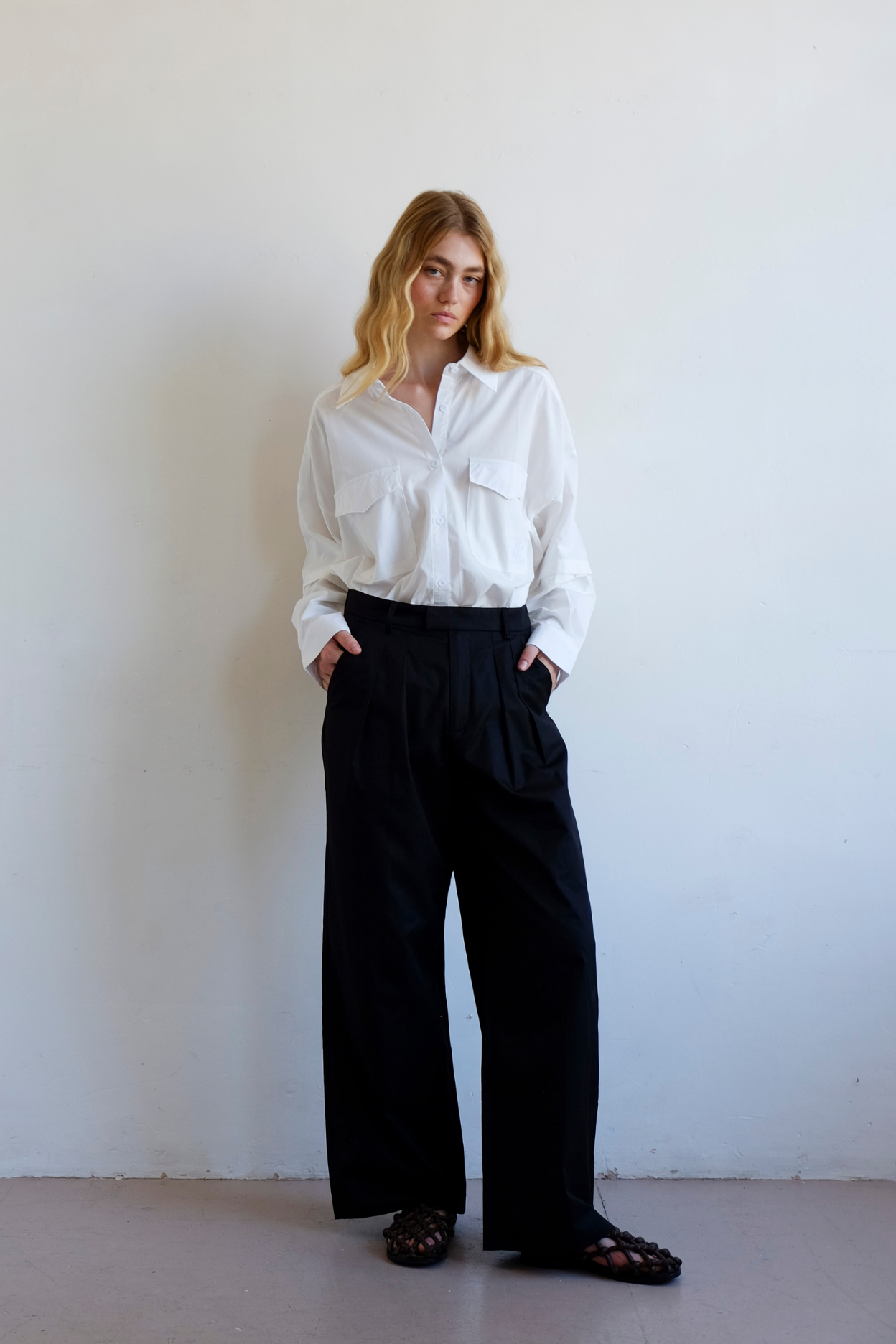 Pleated Front Trouser - Black