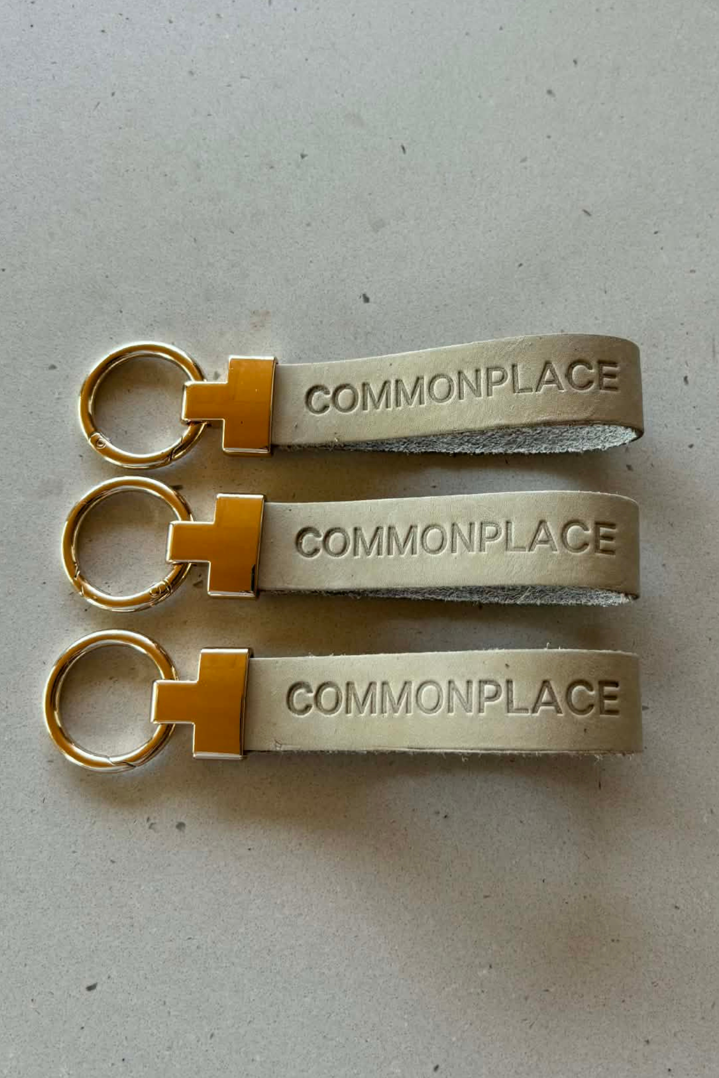 Essentials Key Loop - Paper